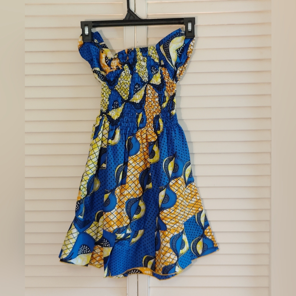 Girl's African Dress - Picture 3 of 6